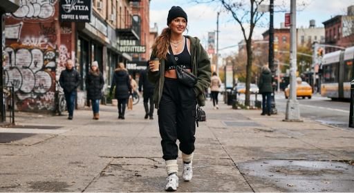 15 Trendy Leg Warmers Outfits for a Cozy Chic Look